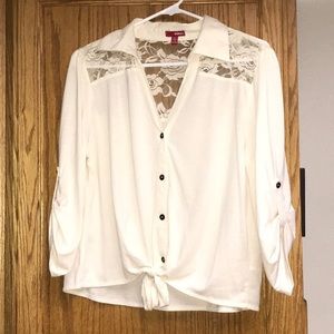 BONGO lace back tie front shirt